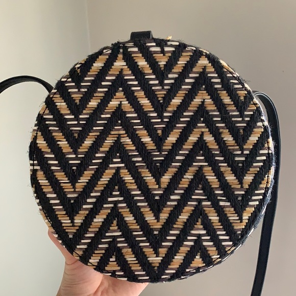 Lionel “Javanna” Rattan Circle Crossbody Bag - Picture 8 of 14